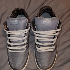 Nike Dunk SB Camo/ Wolf Grey